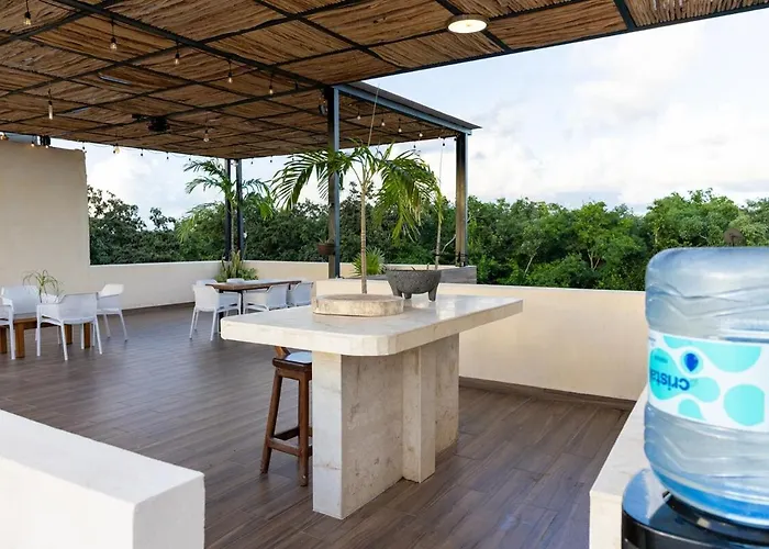 Family House W Private Pool Rooftop & Beachclub