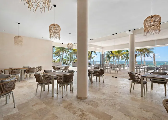 Casa de férias Family House W Private Pool Rooftop & Beachclub *