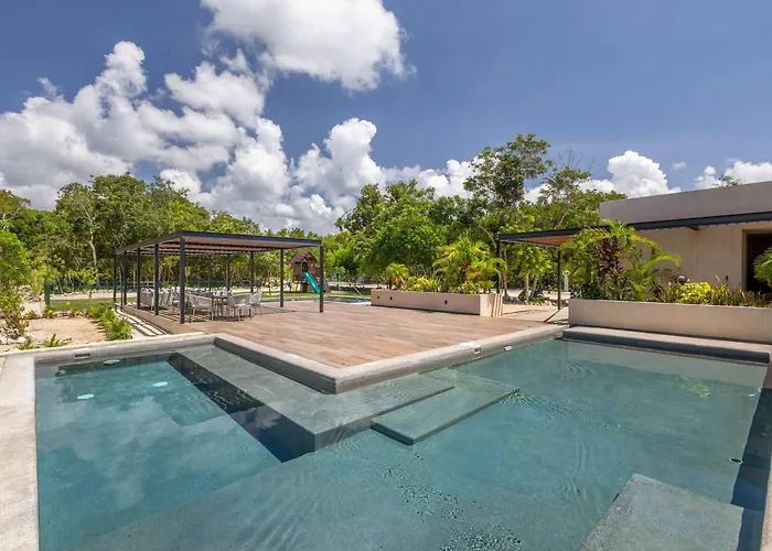 Family House W Private Pool Rooftop & Beachclub