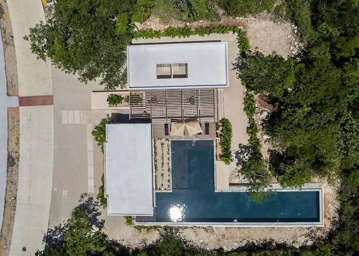 Family House W Private Pool Rooftop & Beachclub